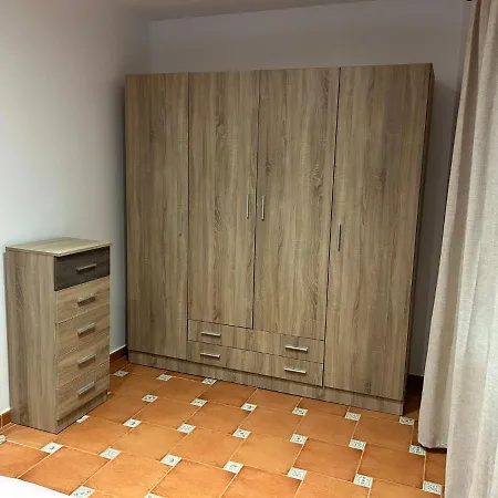 Duplex En San Bartolome De La Torre Villa Buitenkant foto