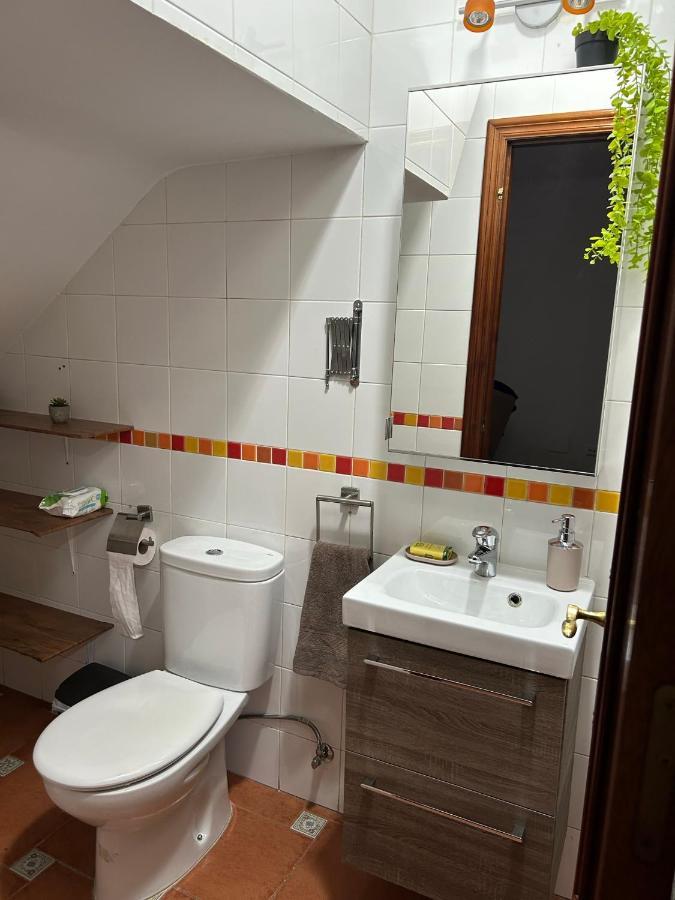 Duplex En Ferienhaus San Bartolomé de la Torre